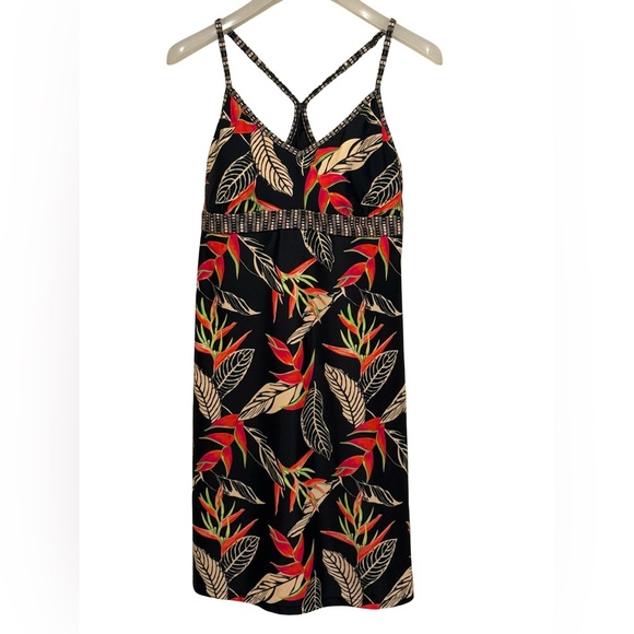 Athleta Dresses & Skirts - Athleta PreOwned Size M Black Red & Cream Floral Print Sport Mini Dress (0803)